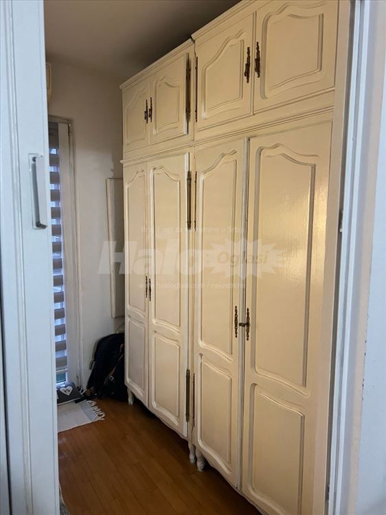 Stan na Južnom bulevaru — 8