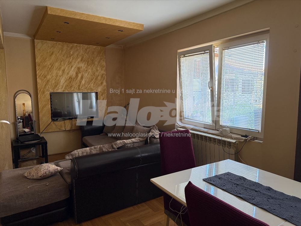 Stan na Ledinama, 51 m2, uknjižen — 4