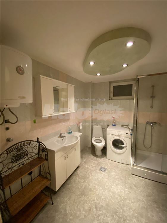 Stan na Ledinama, 65m² — 6