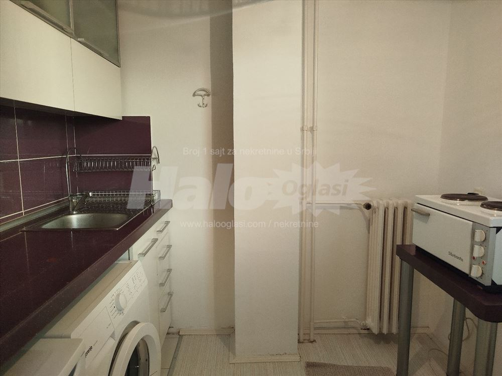Stan na Novom Beogradu, 61 blok, izdavanje — 12