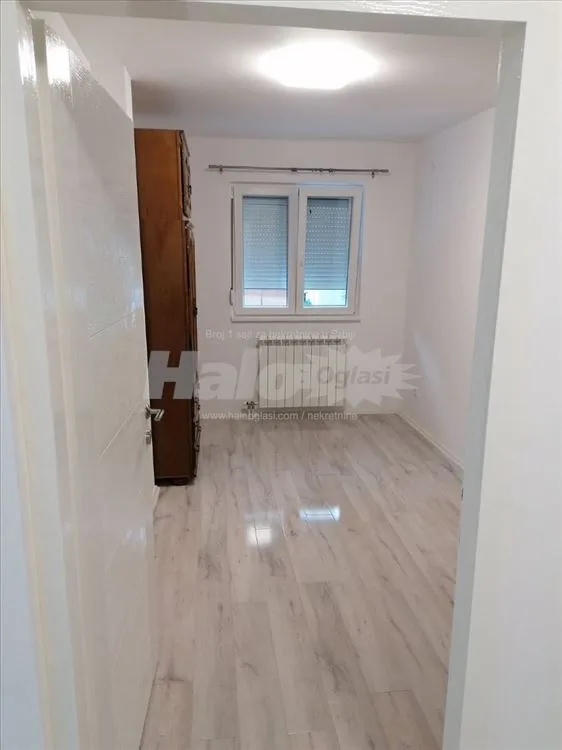 Stan na Petlovom brdu 50+20kvadrata — 13