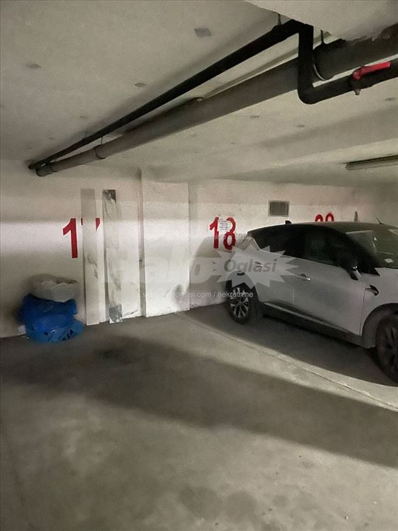 Stan na Vracaru za izdavanje: — 7