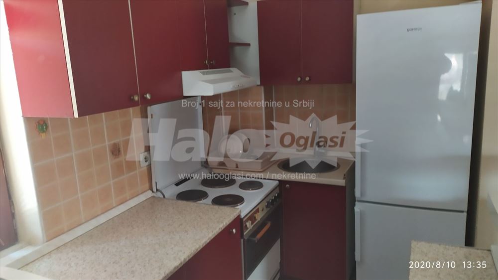 Stan namesten dvosoban — 9