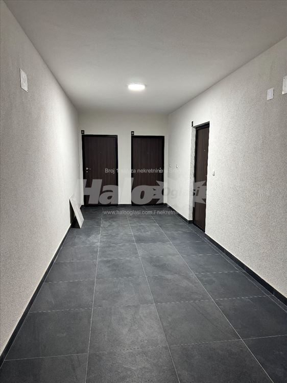 Stan-novogradnja, 35 m2 sa spavaćom sobom- useljiv — 3