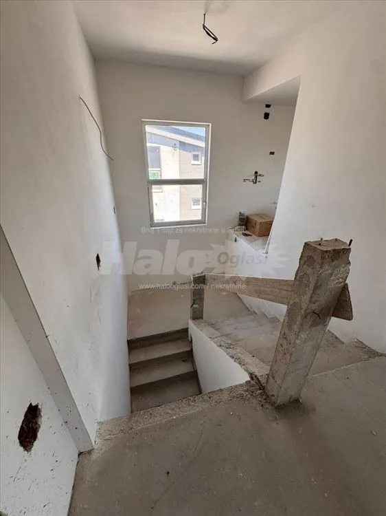 Stan - penthouse 240 m2 — 7