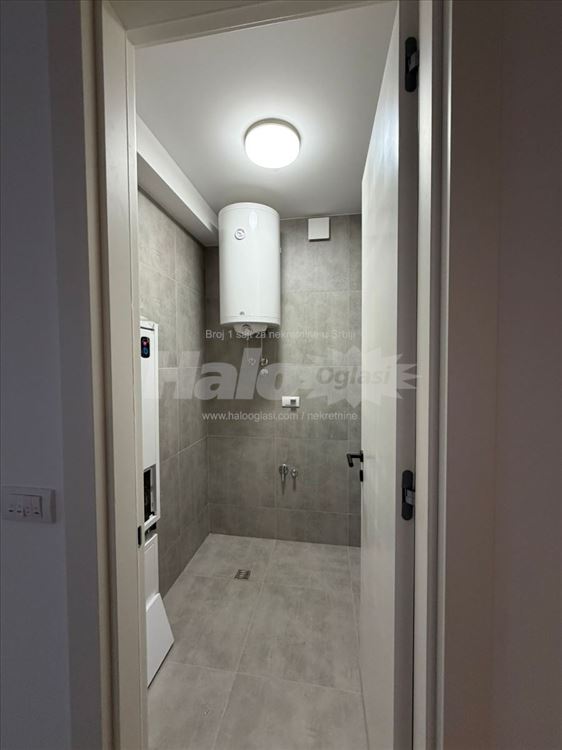 Stan / poslovni prostor 91m² + dvorište 120m² — 7