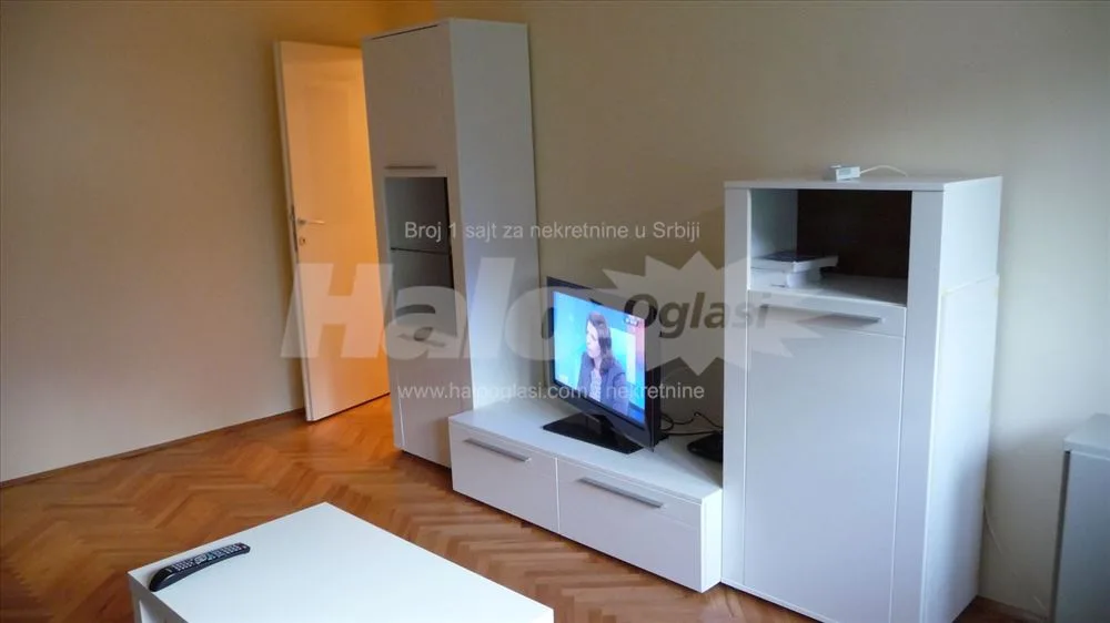 Stan prodaja Karaburma, 3 sobe, 61 m2 . — 7
