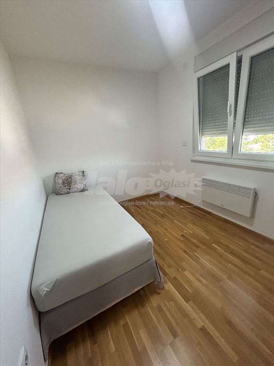 Stan sa dve spavaće sobe lux opremljen — 10