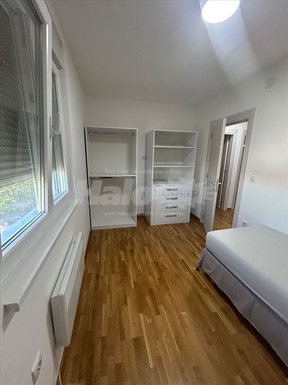 Stan sa dve spavaće sobe lux opremljen — 11