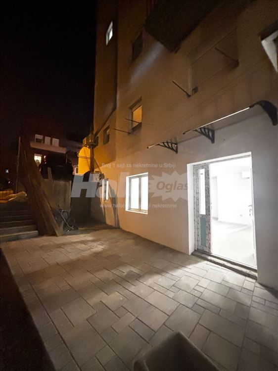 Stan sa dvorištem na prodaju u Žarkovu — 7