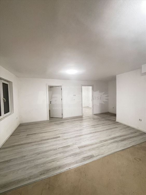 Stan sa dvorištem na prodaju u Žarkovu — 10