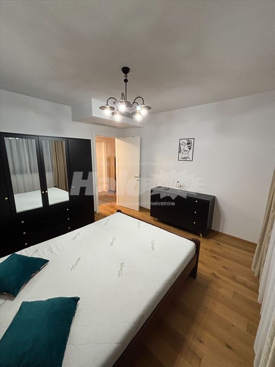 Stan sa garazom Zemun(Gornji Grad) — 10