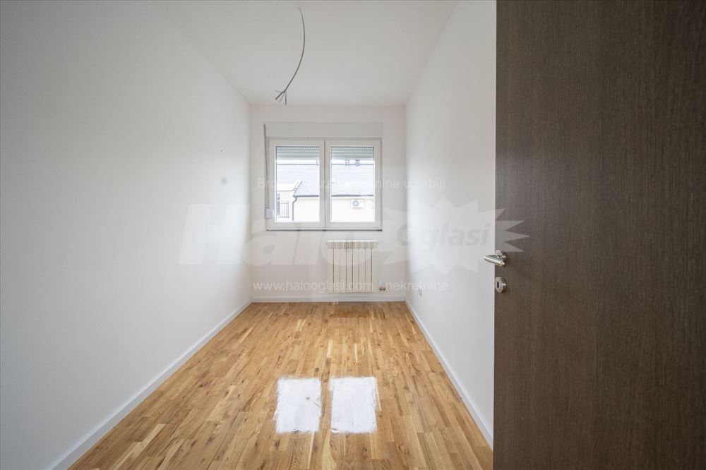 Stan sa spavacom sobom 38,3m ukjizen Novogradnja — 3