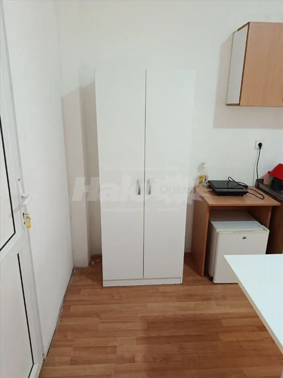 Stan sa svim troškovima — 5
