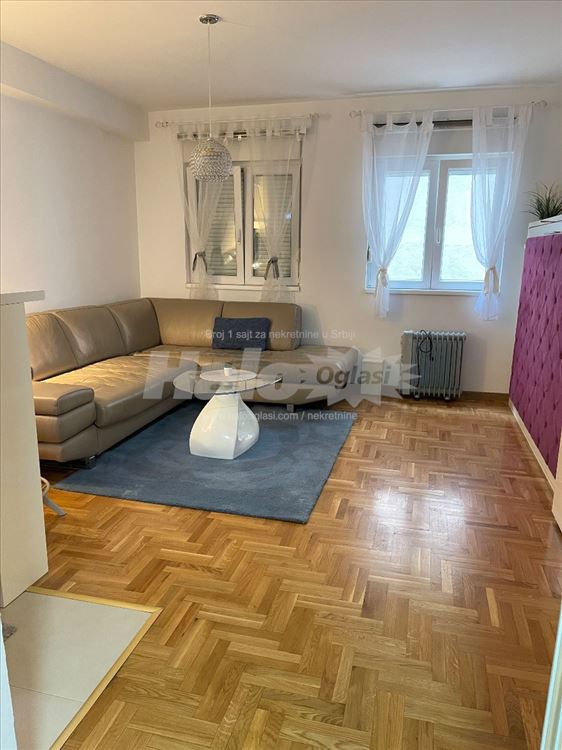 Stan studio na Voždovac — 8