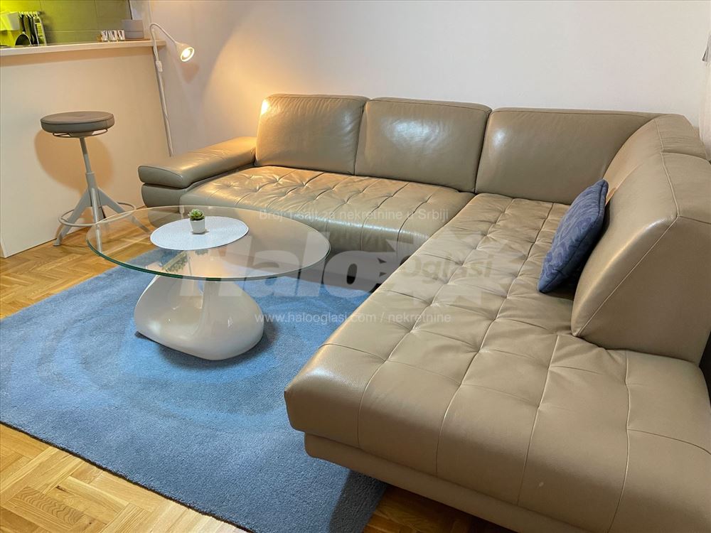 Stan studio na Voždovac — 13