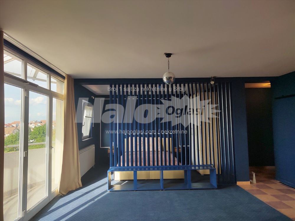 Stan - studio sa neverovatnim pogledom na ceo grad — 2