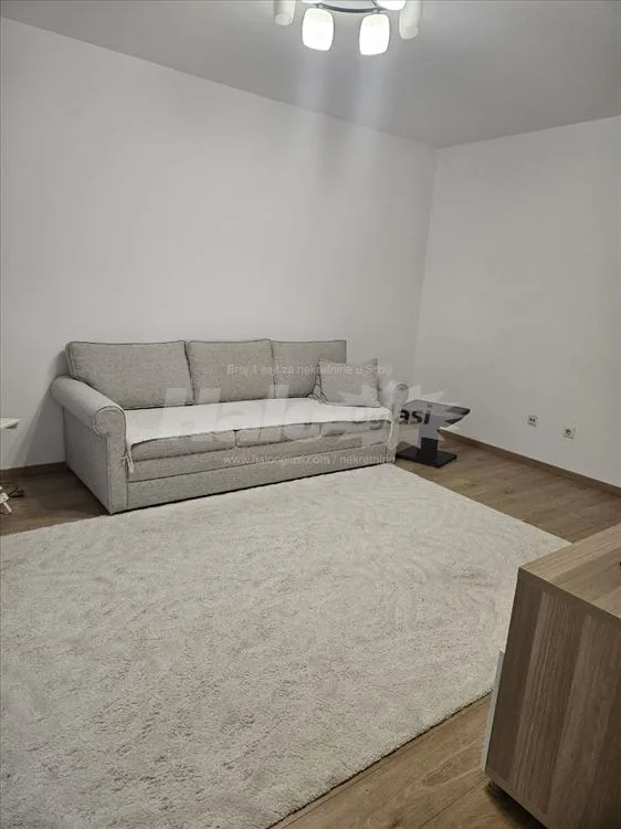 Stan u Borči, u centru 4, 54 m2 — 3