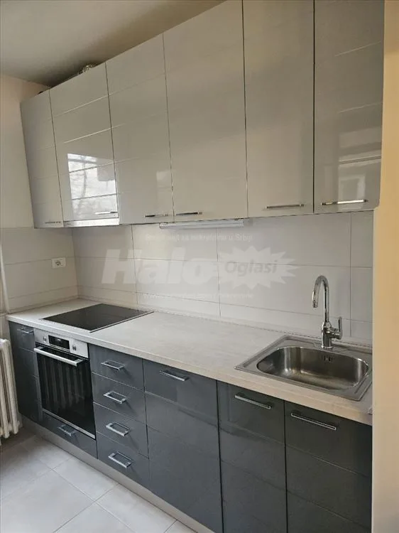 Stan u Borči, u centru 4, 54 m2 — 7
