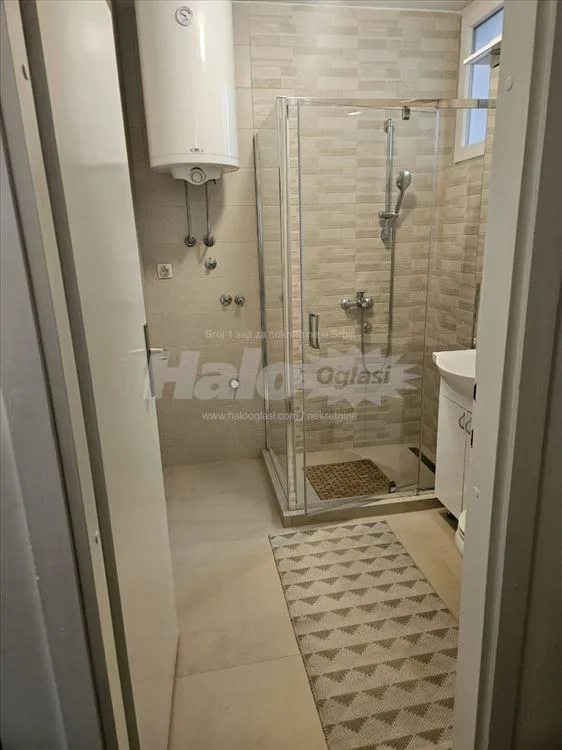 Stan u Borči, u centru 4, 54 m2 — 8