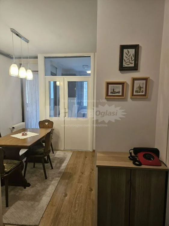Stan u Borči, u centru 4, 54 m2 — 14