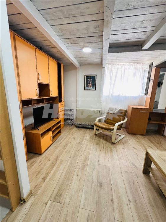 Stan u Bul.kralja Aleksandra 548 (nema infostan) — 2