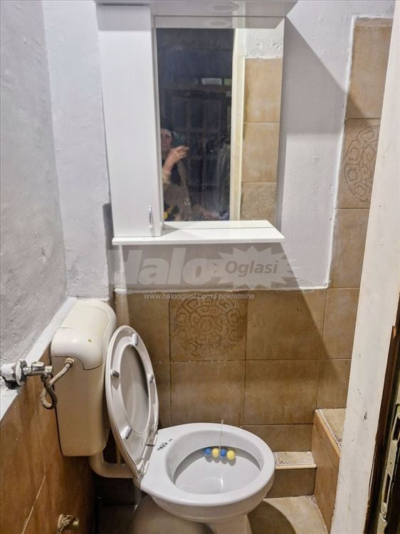 Stan u centru vracara — 3