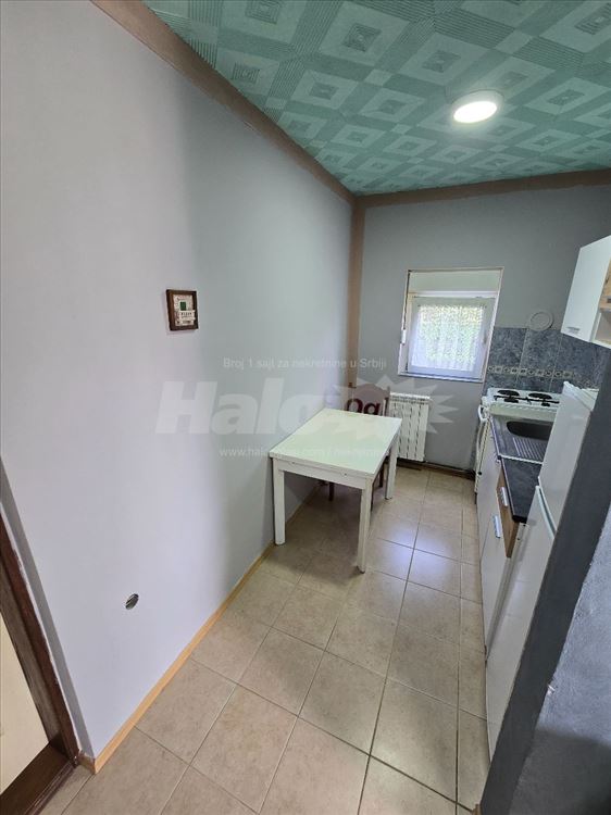 Stan u Kotezu 37 m² — 3