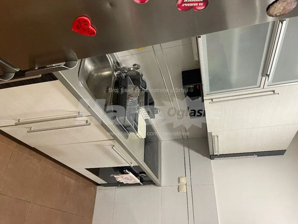 Stan u Krnjaci kod Metroa — 12