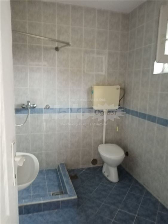 Stan u kuci,Bezaniska kosa 3 - Grand kafa — 4