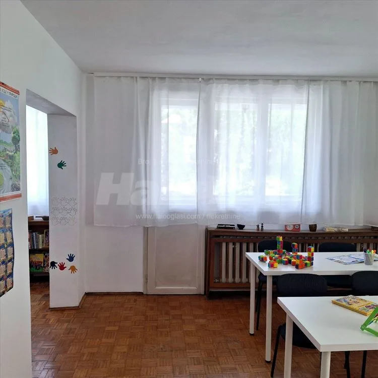 Stan u kući sa garažom i dvorištem na Miljakovcu — 5