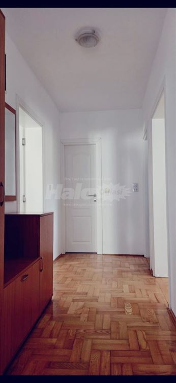 Stan u kući sa prelepim dvorištem Jajinci — 3