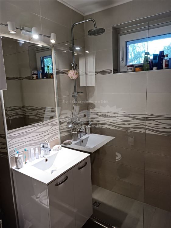 Stan u Mirijevu površine 71 m2 — 7