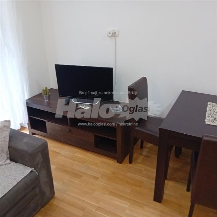 Stan u Njegoševoj 32, Krunski venac, 59m2 — 4