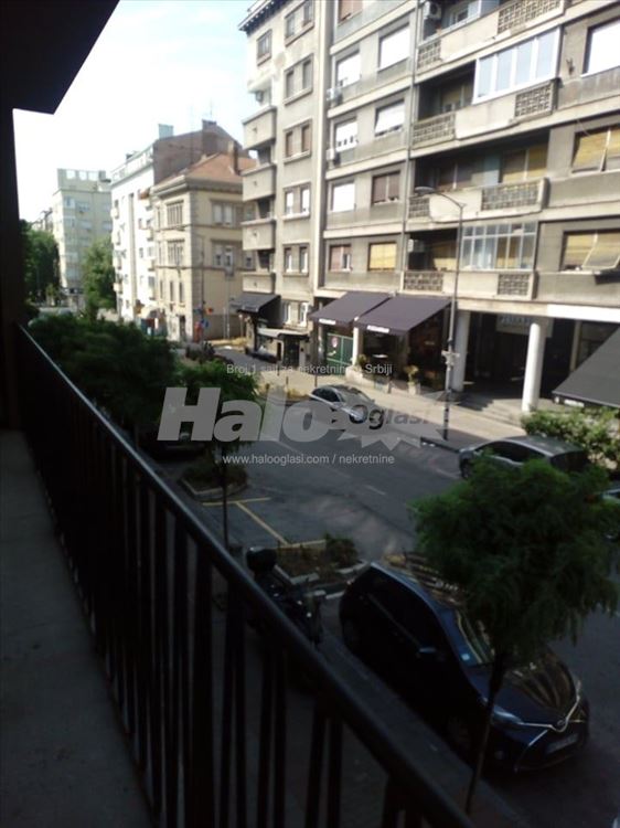 Stan u Njegoševoj 32, Krunski venac, 59m2 — 5
