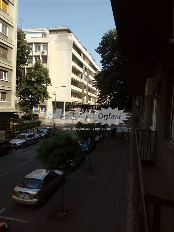 Stan u Njegoševoj, Krunski venac, 59m2 — 13