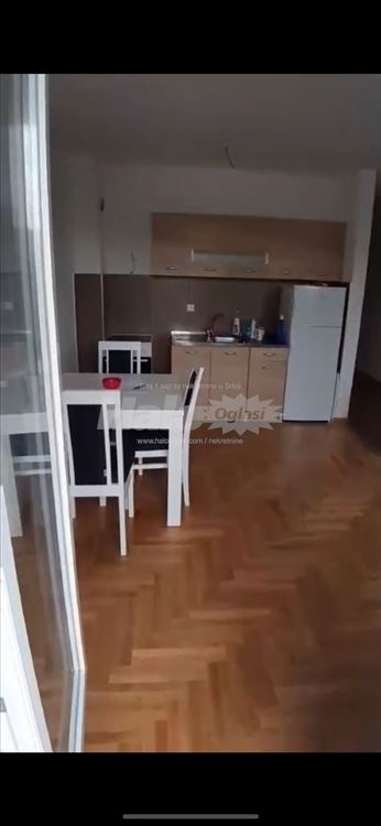 Stan u Partizanskoj ulici, Zvezdara — 2