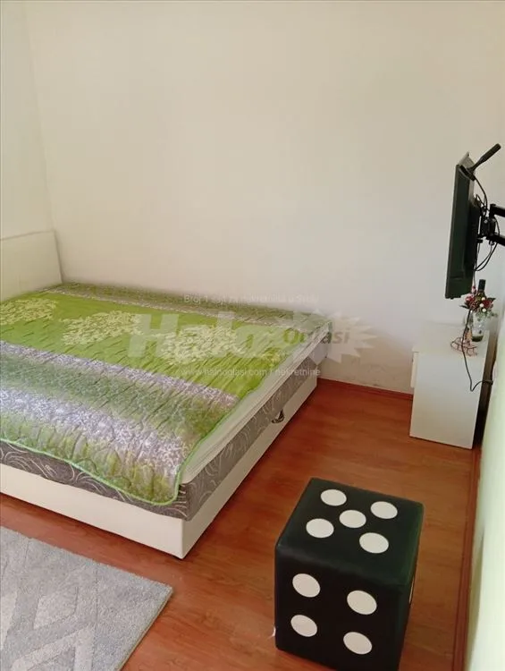 Stan u prizemlju u  kuci (P+Pk )za izdavanje — 7