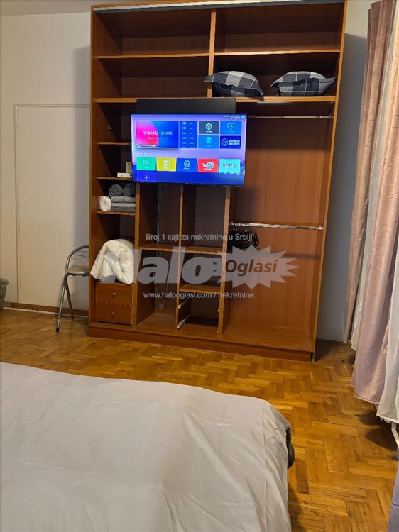 Stan u strogom centru beograda 55m2(Kolarceva) — 2