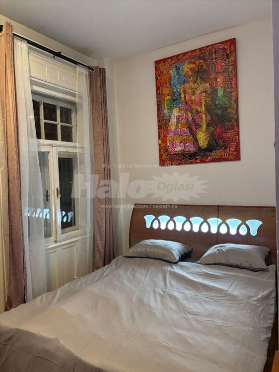 Stan u strogom centru beograda 55m2(Kolarceva) — 3