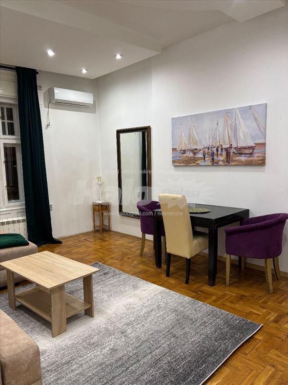 Stan u strogom centru beograda 55m2(Kolarceva) — 8