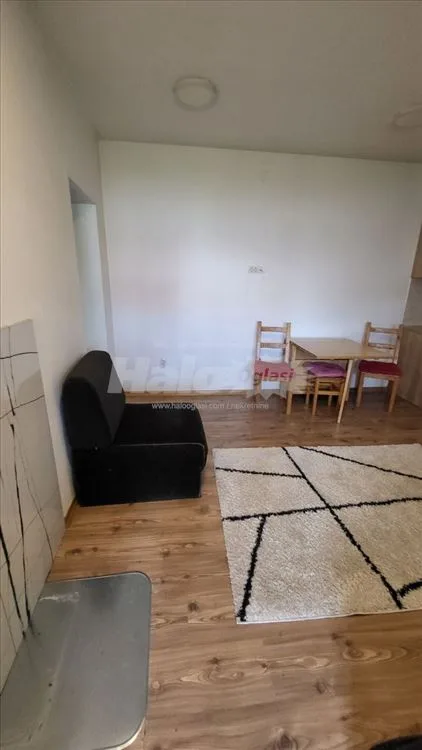 Stan u zasebnoj kuci u Dobanovcima — 4