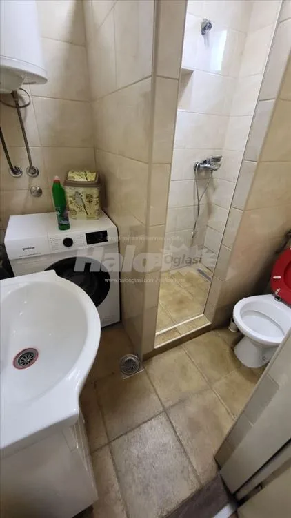 Stan u zasebnoj kuci u Dobanovcima — 10