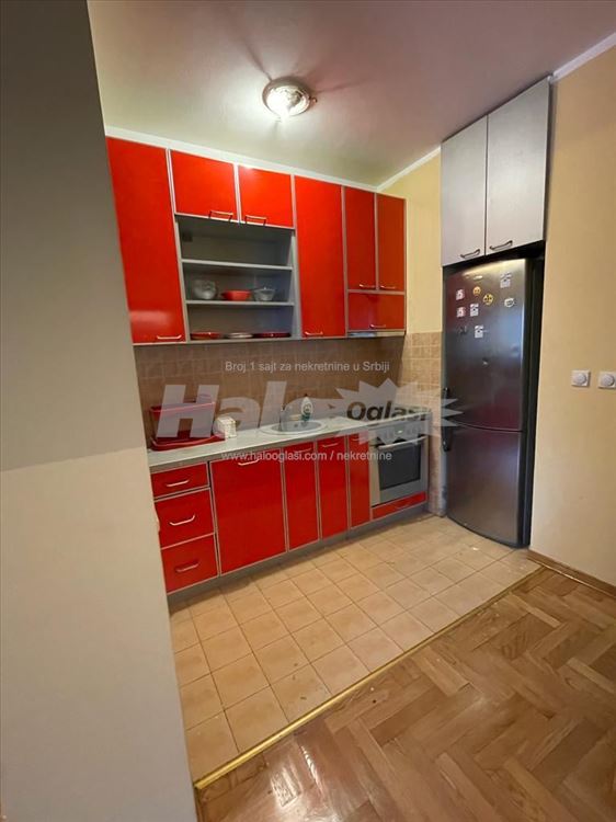 Stan ugao M. Gogrkog i Juž. bul. 65+100m² terasa — 6