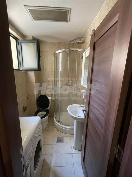 Stan ugao M. Gogrkog i Juž. bul. 65+100m² terasa — 11