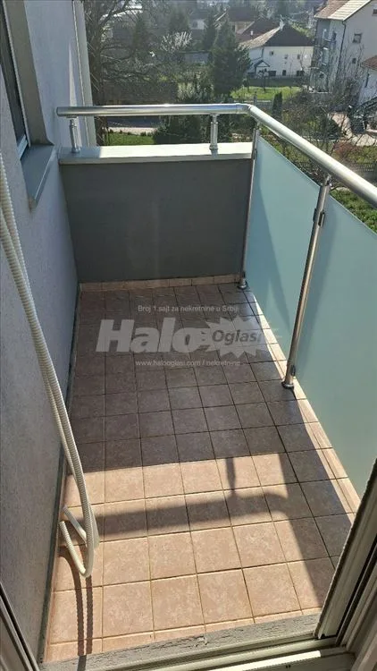 Stan, Vinča 51m², dvosoban, idealan za mladi par — 2