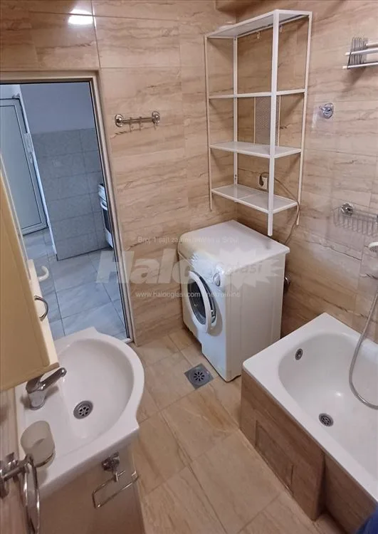 Stan za izdavanje • 3 sobe • 50m — 13