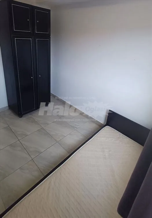 Stan za izdavanje • 3 sobe • 50m² — 11