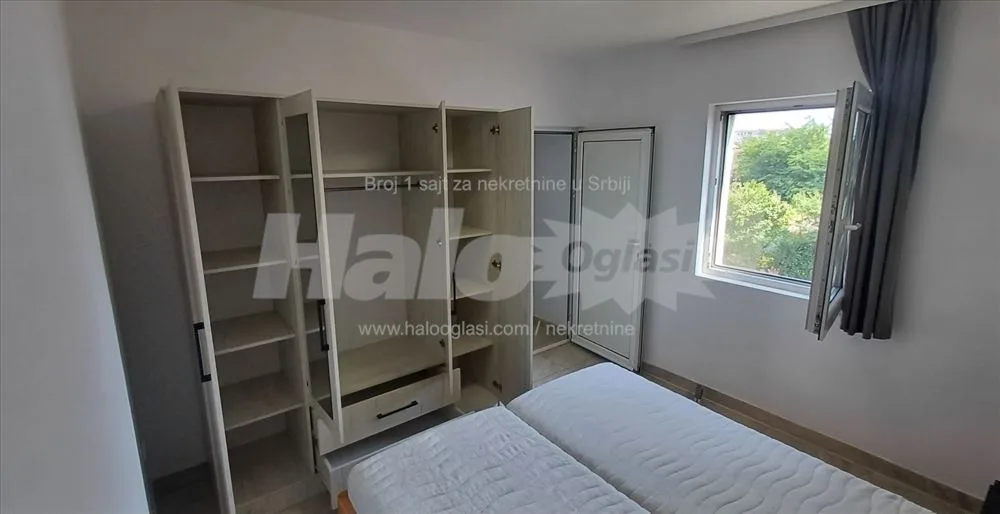 Stan za izdavanje • 3 sobe • 50m² — 14