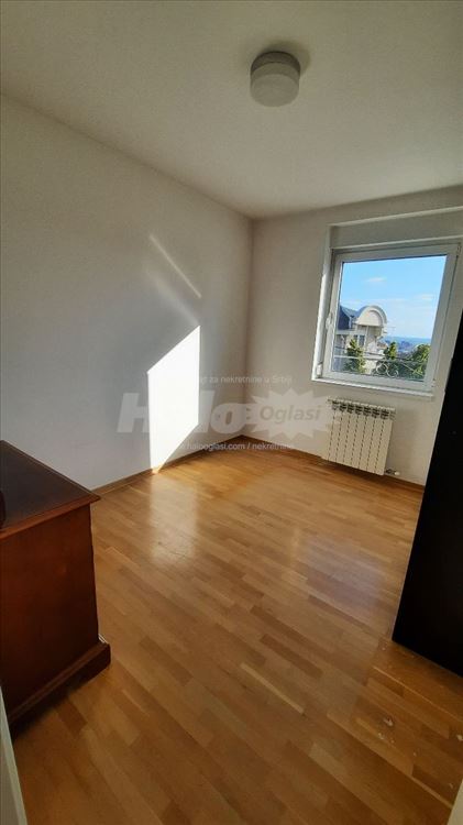 Stan za izdavanje Golf naselje • 3 sobe • 70m² — 12